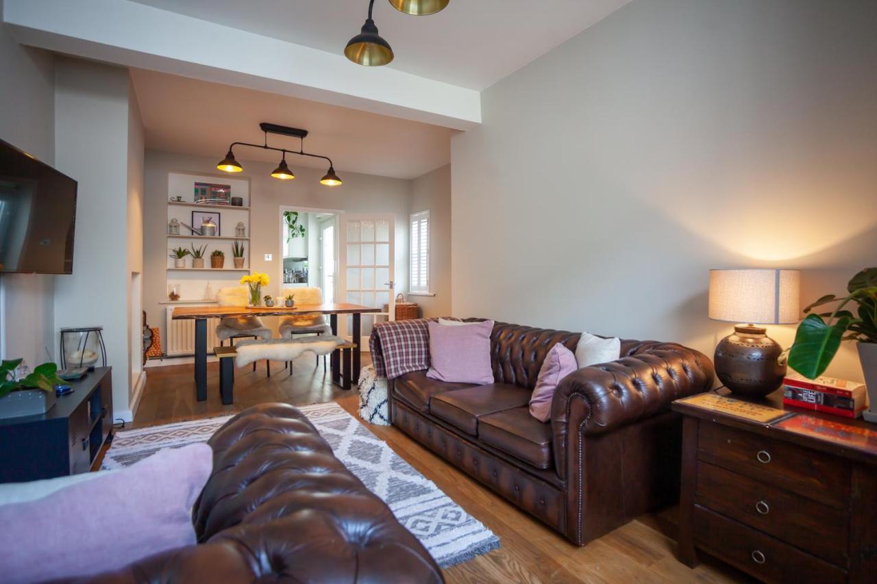 Hereford City - St Owens Terrace - Comfortable & Spacious Well Presented Three Storey House, Perfect For A Weekend Away & Exploring The City On Foot - Hosted By Rentmyhouse Luaran gambar